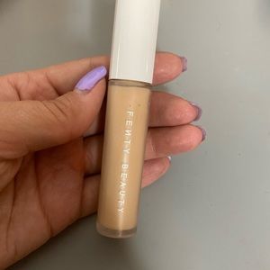 Fenty Beauty Concealer